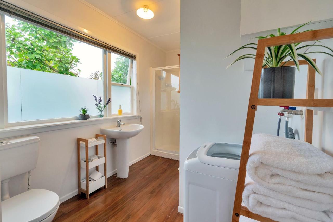 Sunny & Cozy Home Near Western Springs Auckland Ngoại thất bức ảnh